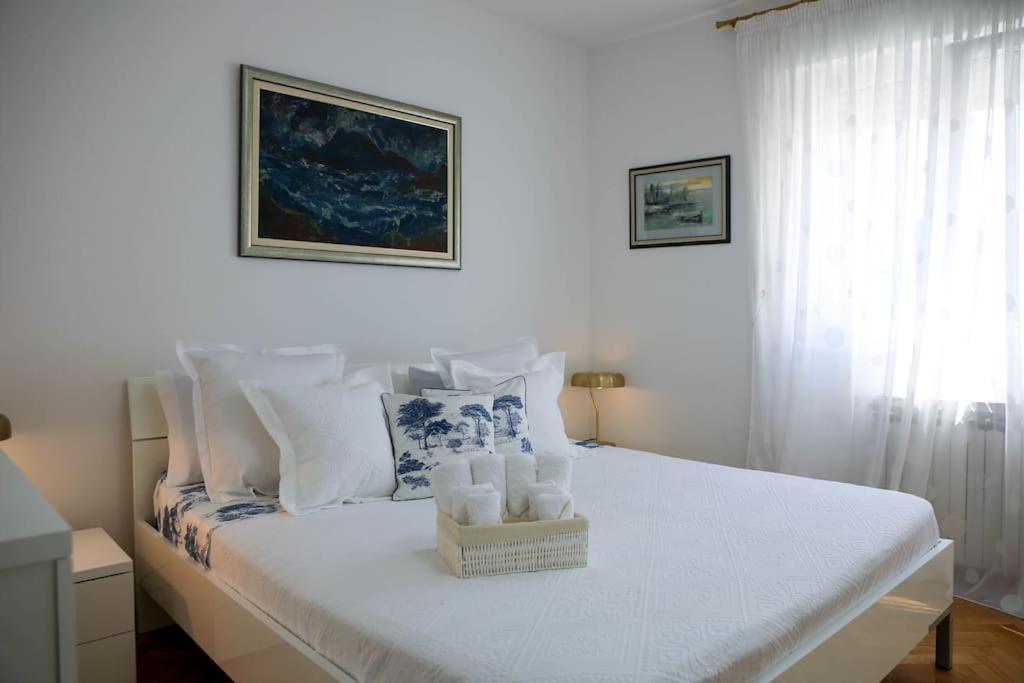 New & Luxury Apartment Tony Split Buitenkant foto